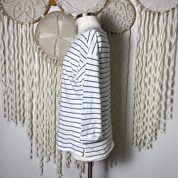 Patagonia White and Blue Stripe Cuffed Quarter Sleeve Tee Size Large - Picture 3 of 11